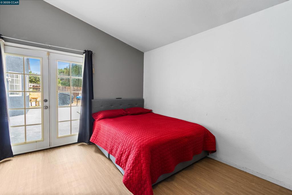 947 Burlwood Ct, Los Banos, CA 93635