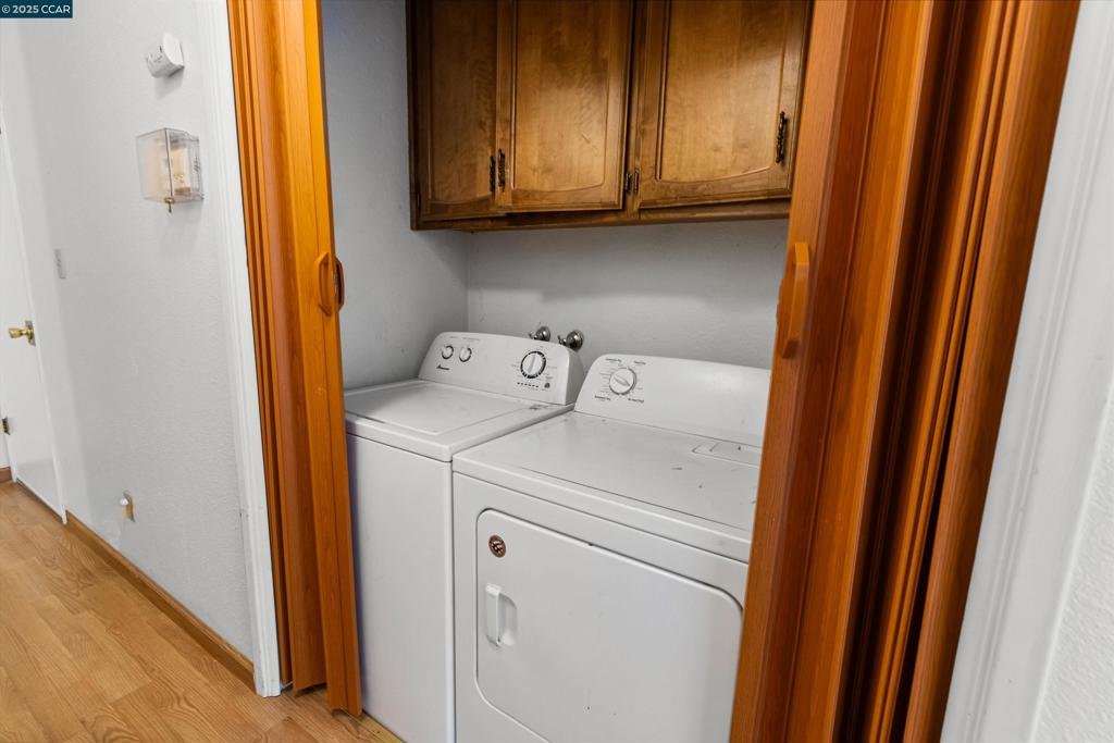 947 Burlwood Ct, Los Banos, CA 93635