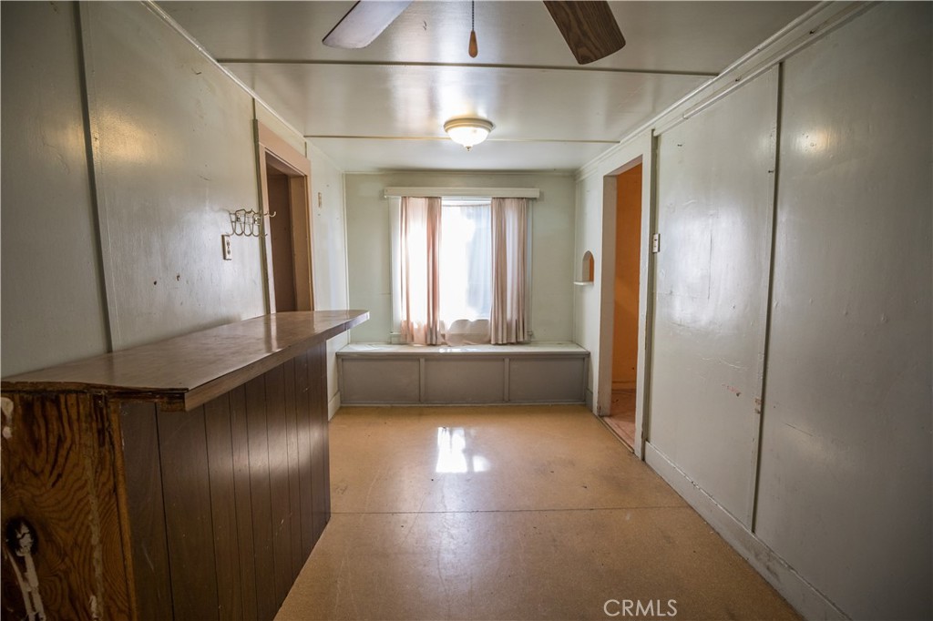 1122 N St, Merced, CA 95341