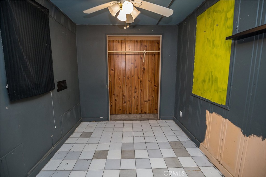 1122 N St, Merced, CA 95341