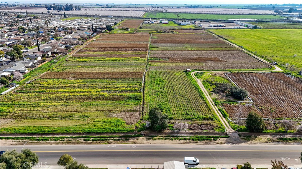 2577 Lobo Ave, Merced, CA 95348