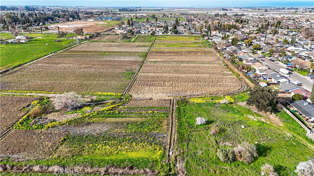 2577 Lobo Ave, Merced, CA 95348