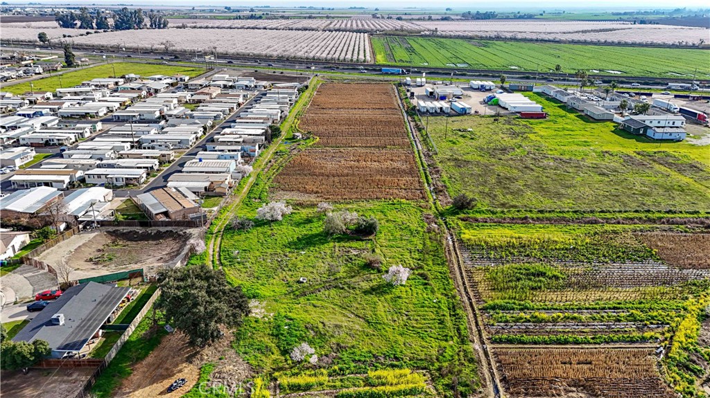 2577 Lobo Ave, Merced, CA 95348