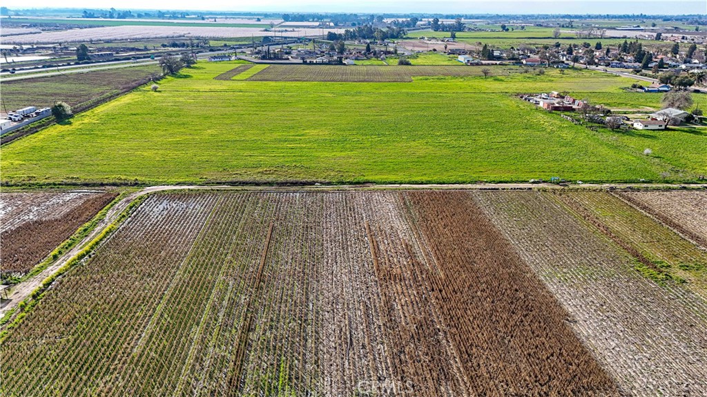 2577 Lobo Ave, Merced, CA 95348