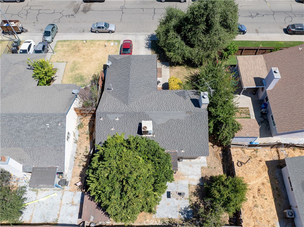 2064 Glenmoor Pl, Livingston, CA 95334