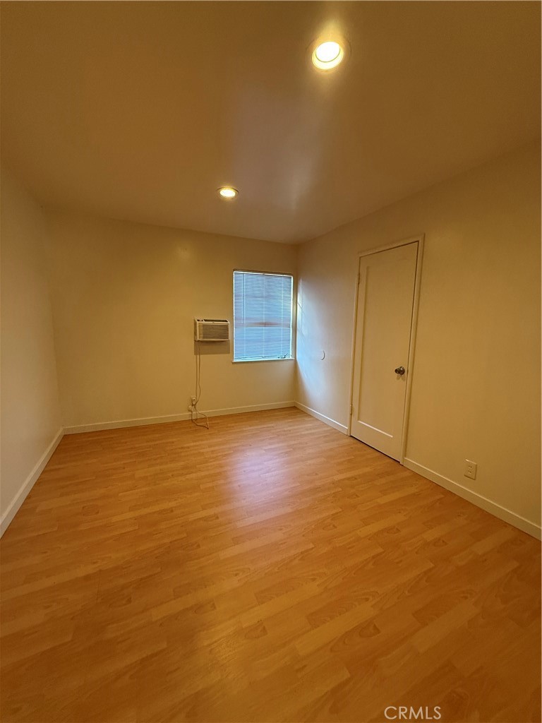 981 Barney, Merced, CA 95340