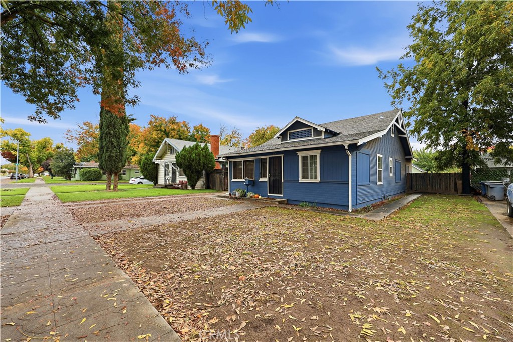 112 W 23rd, Merced, CA 95340