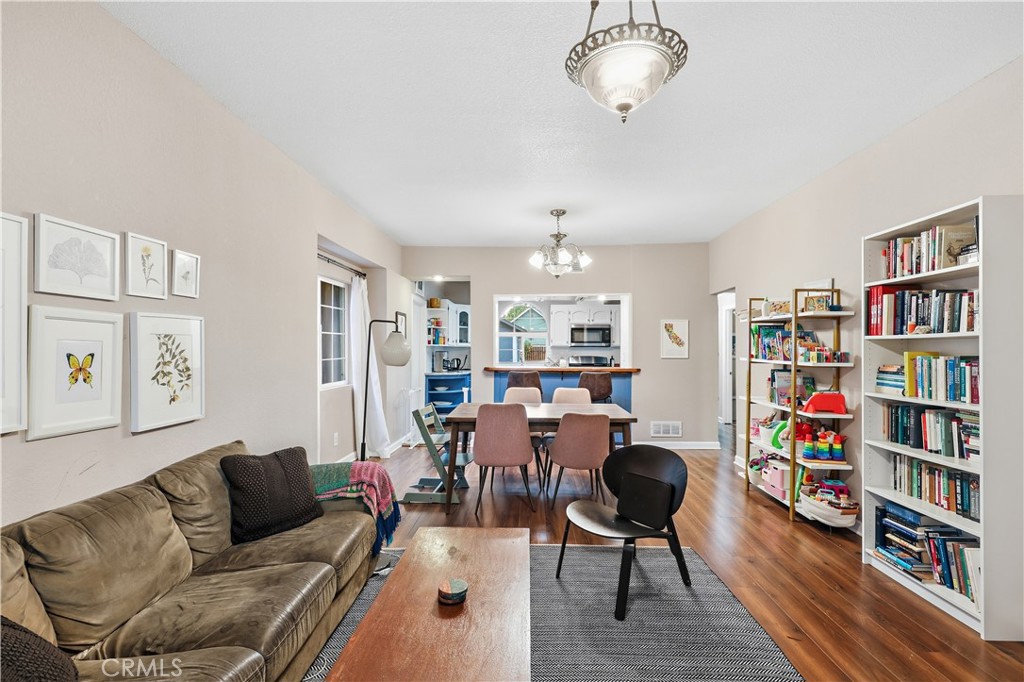 112 W 23rd, Merced, CA 95340