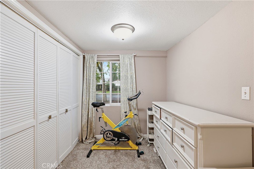 112 W 23rd, Merced, CA 95340