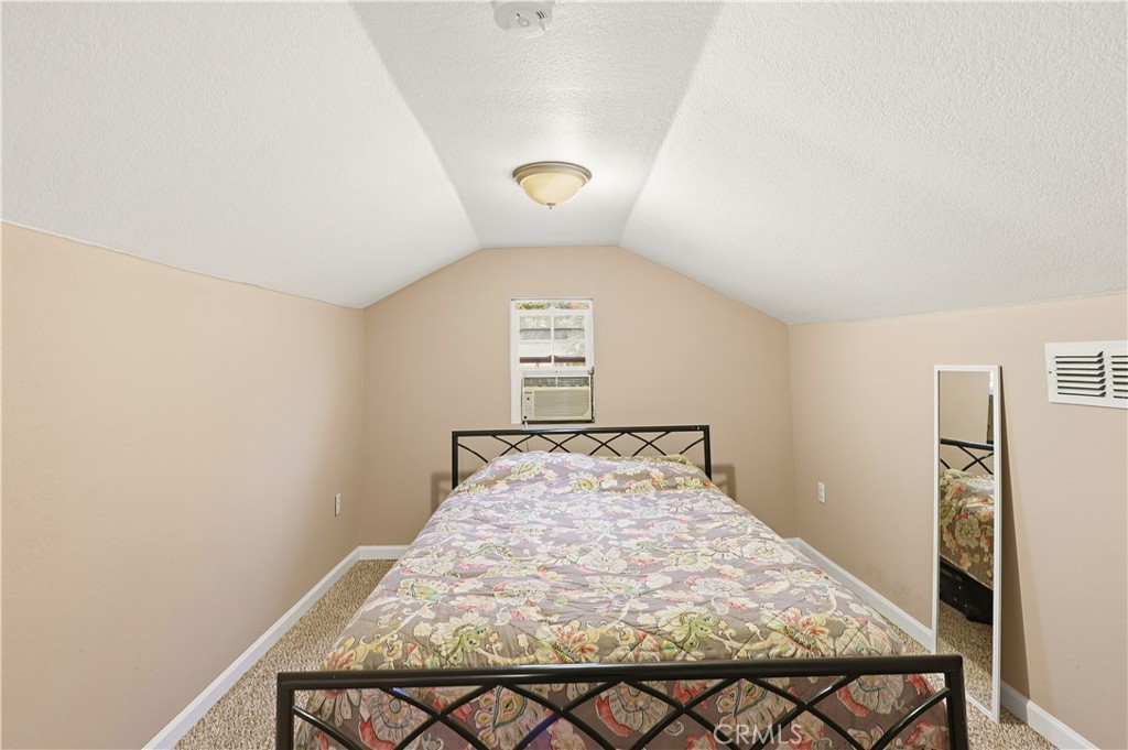 112 W 23rd, Merced, CA 95340