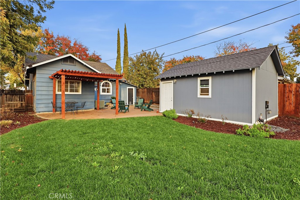 112 W 23rd, Merced, CA 95340