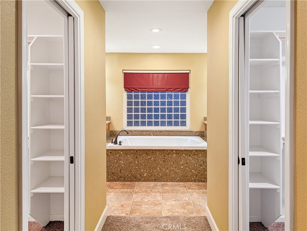 2590 N Gurr Rd, Atwater, CA 95301