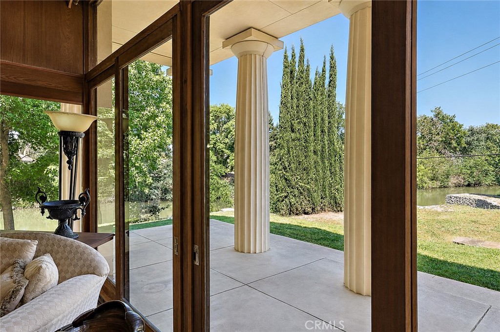 2021 W, Merced, CA 95340