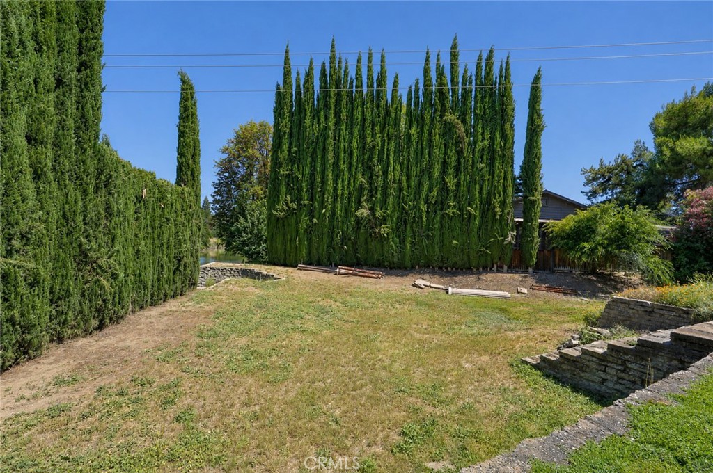2021 W, Merced, CA 95340