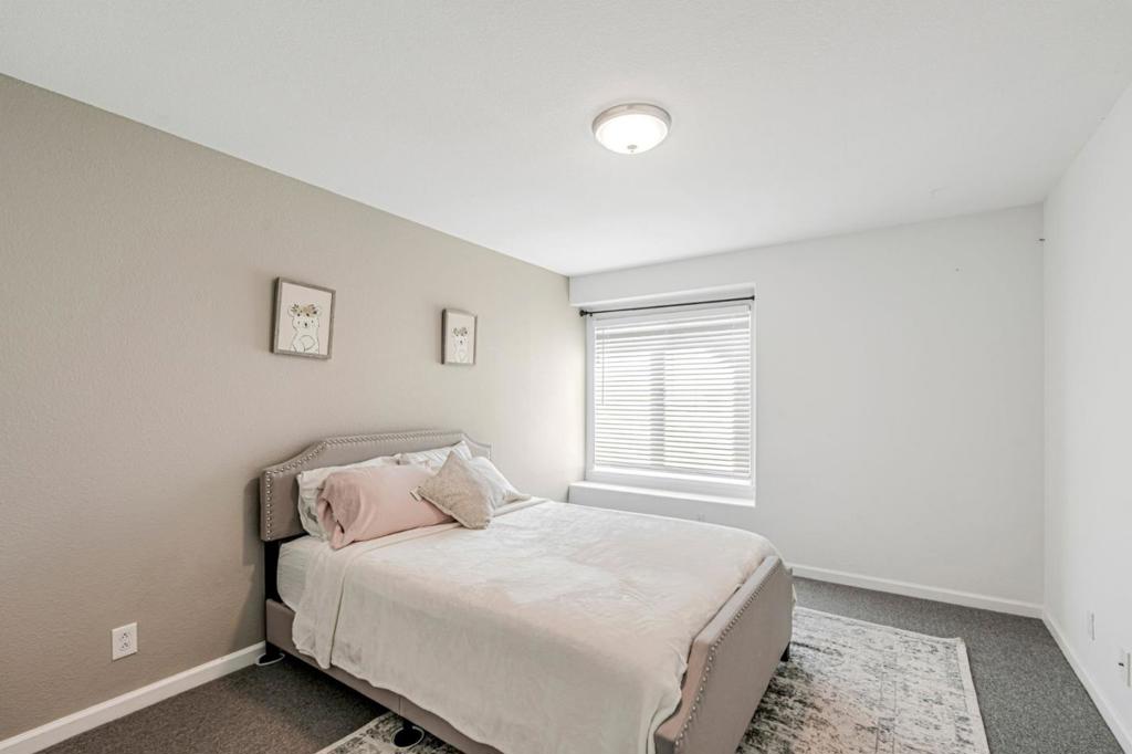 615 Heron Dr, Los Banos, CA 93635