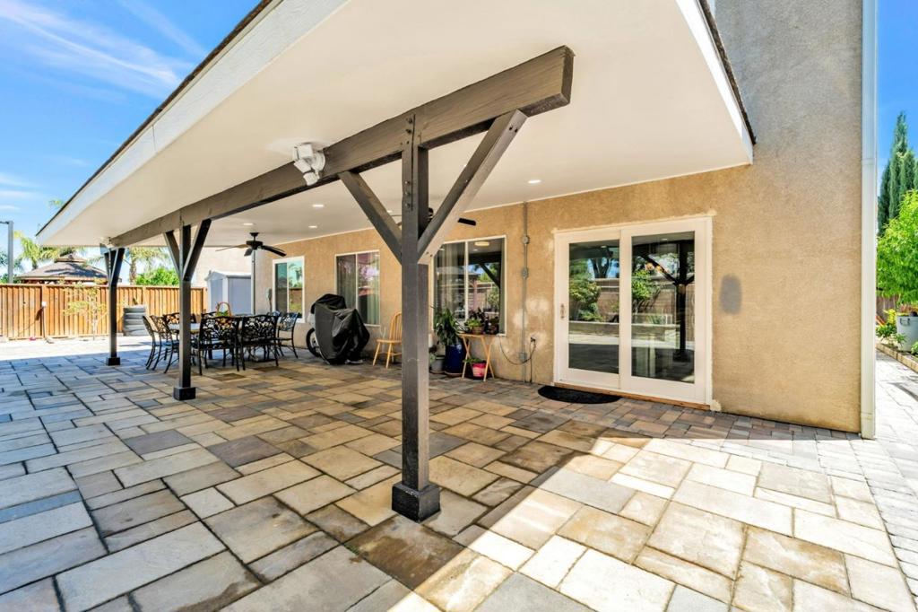 615 Heron Dr, Los Banos, CA 93635