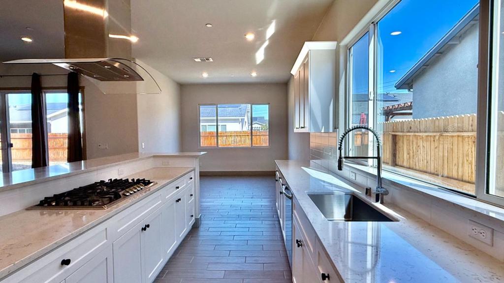 2475 Bastidas Dr, Merced, CA 95340