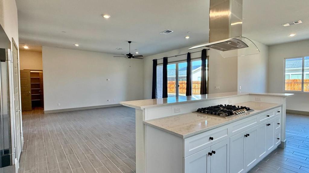 2475 Bastidas Dr, Merced, CA 95340