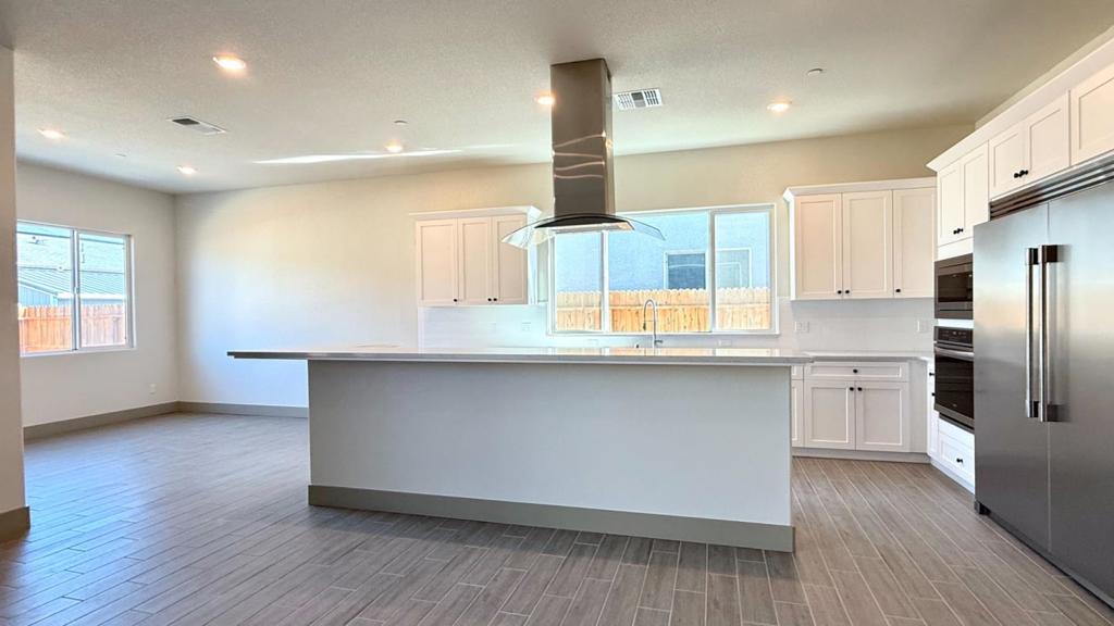 2475 Bastidas Dr, Merced, CA 95340