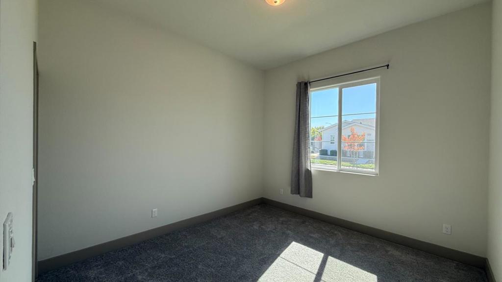 2475 Bastidas Dr, Merced, CA 95340