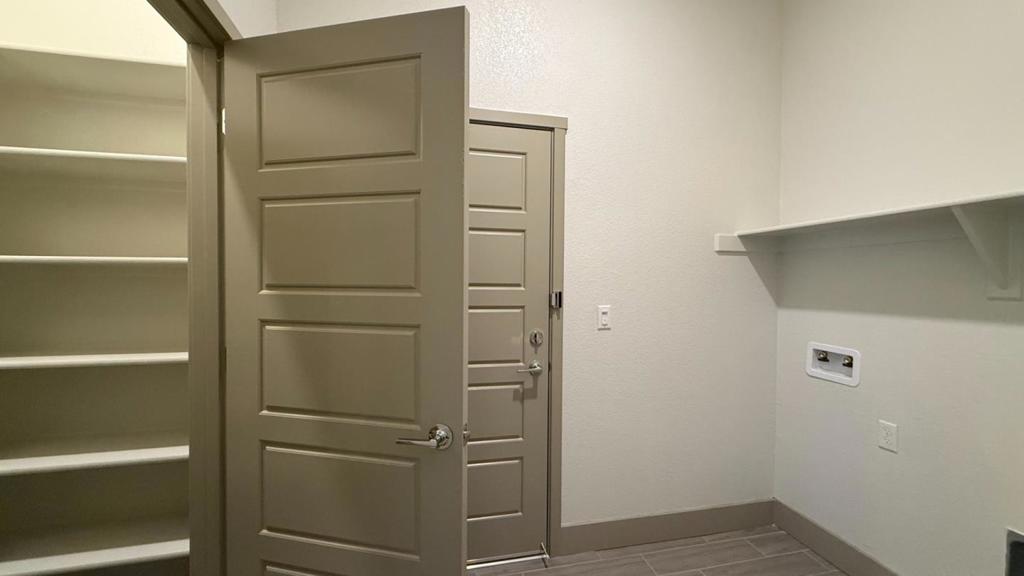 2475 Bastidas Dr, Merced, CA 95340