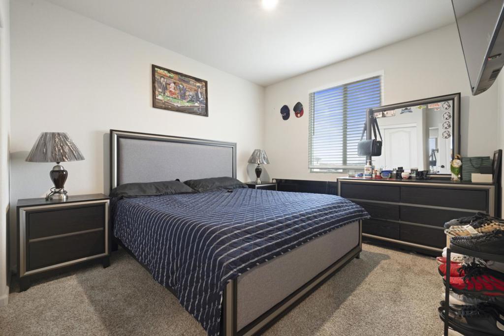 2075 Martin St, Los Banos, CA 93635