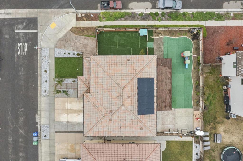 2075 Martin St, Los Banos, CA 93635