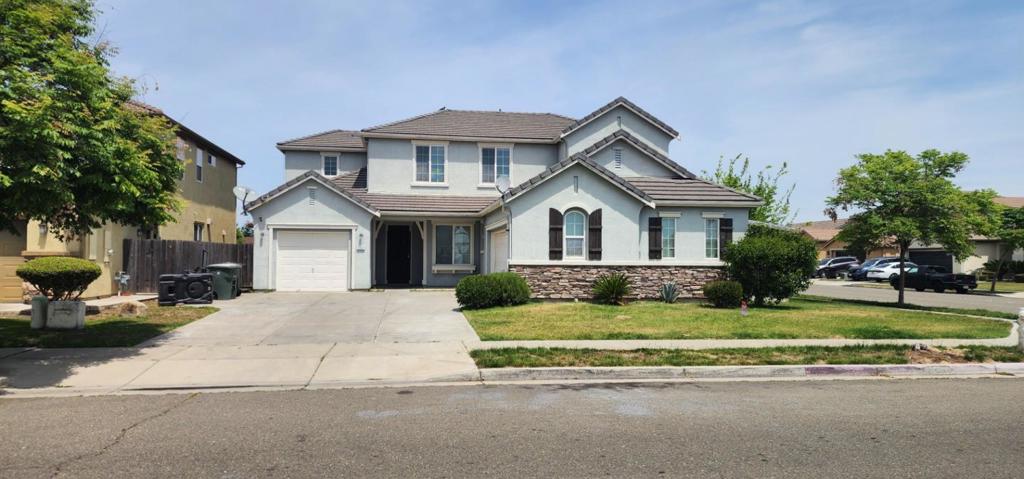 253 Lilac Ln, Livingston, CA 95334