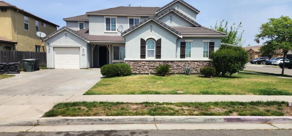 253 Lilac Ln, Livingston, CA 95334