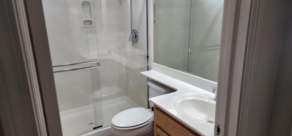 253 Lilac Ln, Livingston, CA 95334