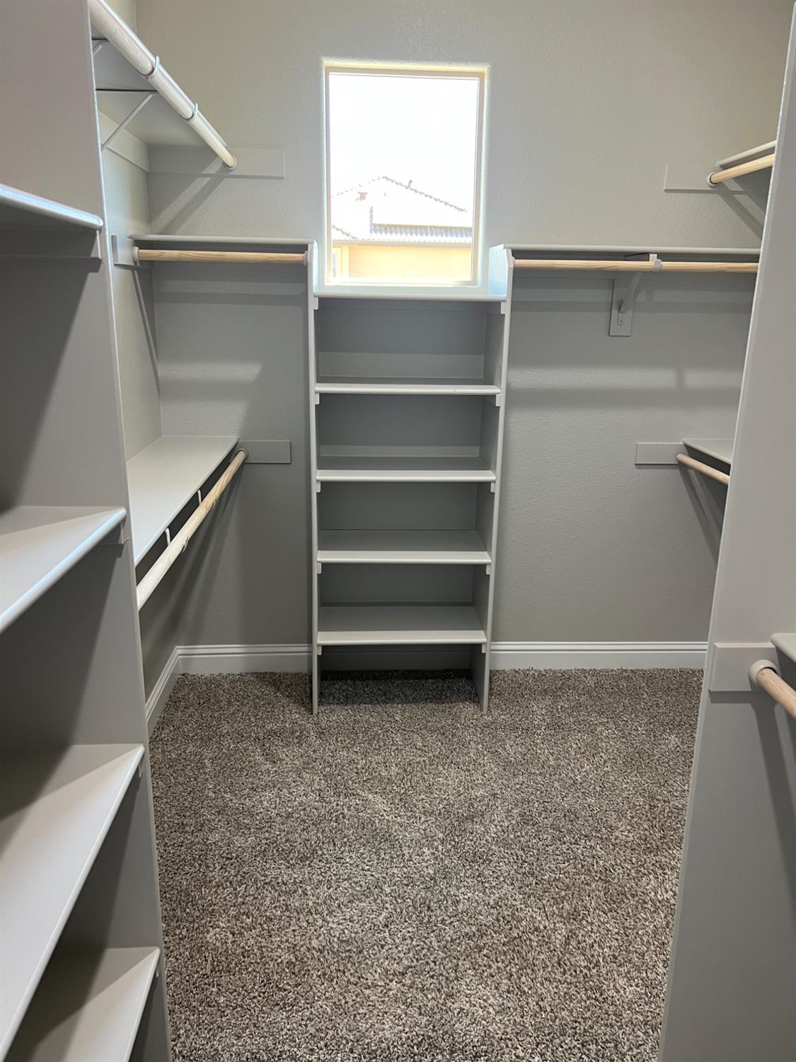 8752 N Privado Ct, Hilmar, CA 95324