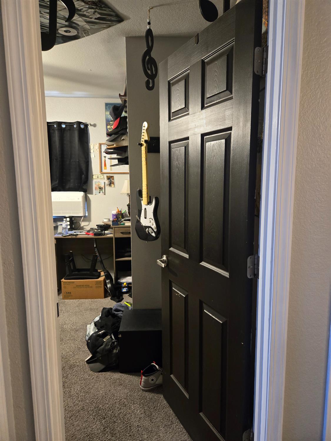 861 E St, Los Banos, CA 93635