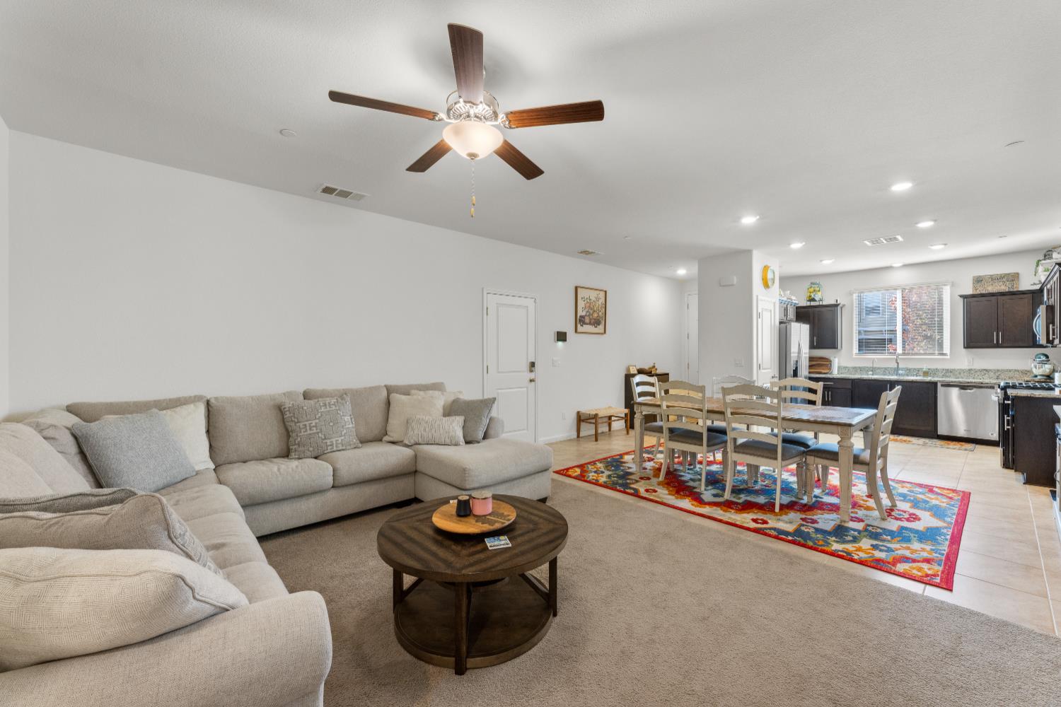 165 Sullivan Dr, Merced, CA 95348