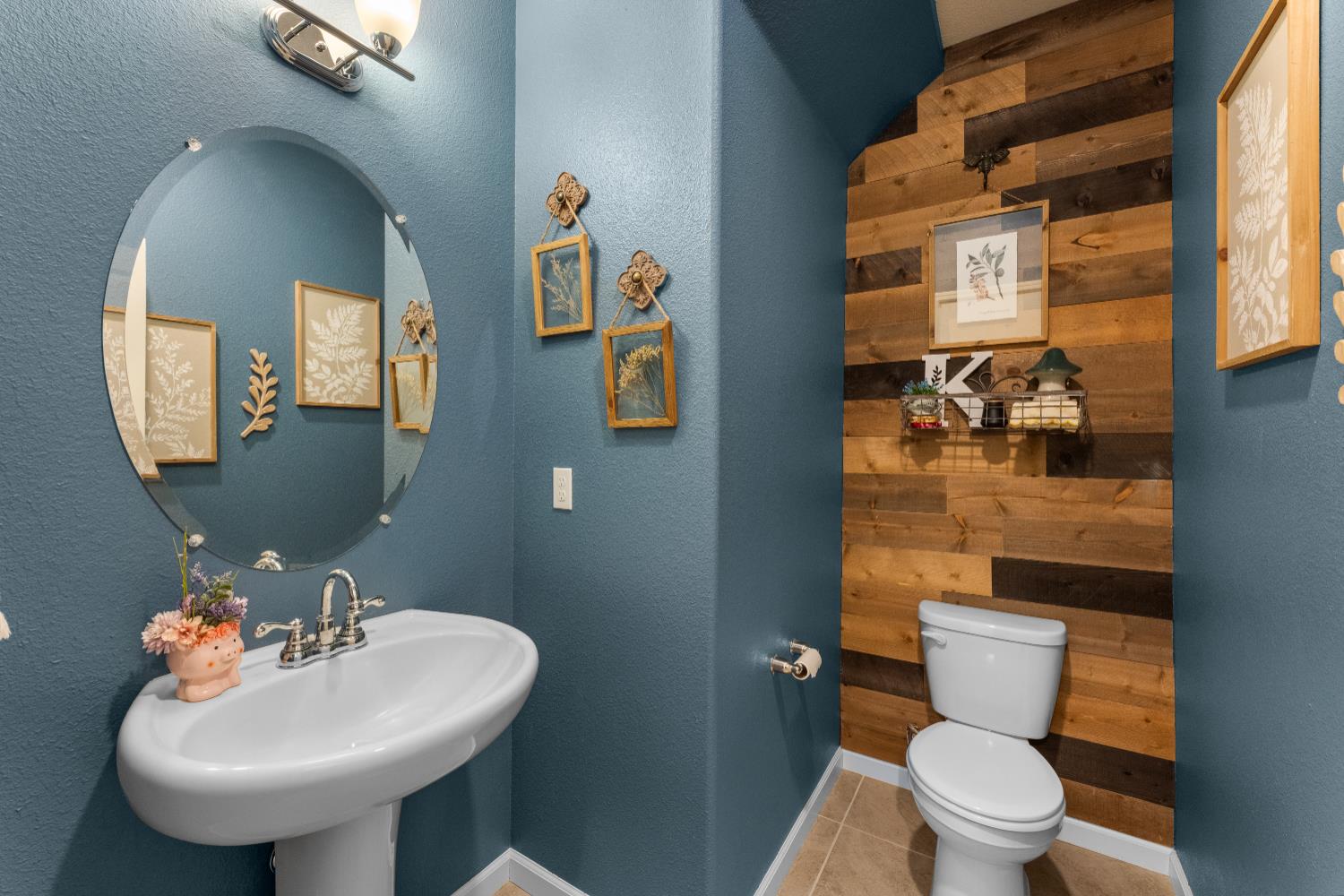 165 Sullivan Dr, Merced, CA 95348