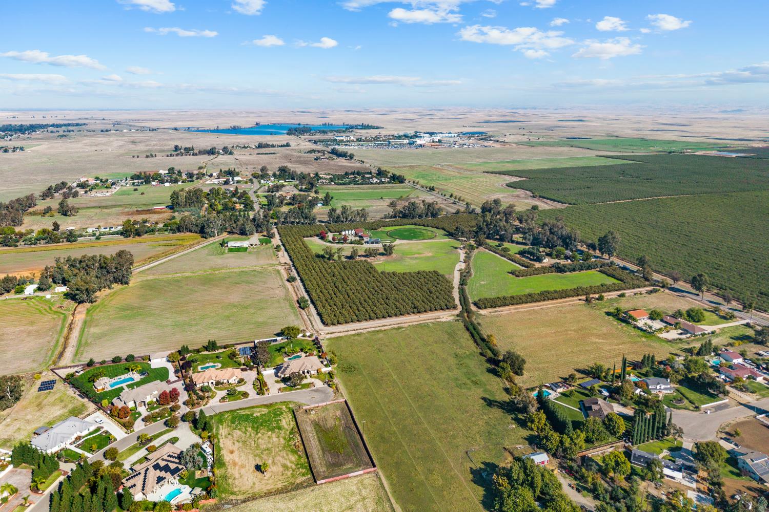 165 Sullivan Dr, Merced, CA 95348