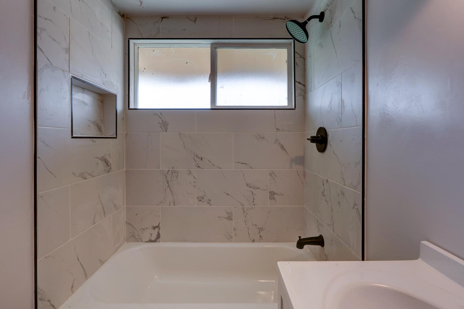 2310 Linden St, Atwater, CA 95301