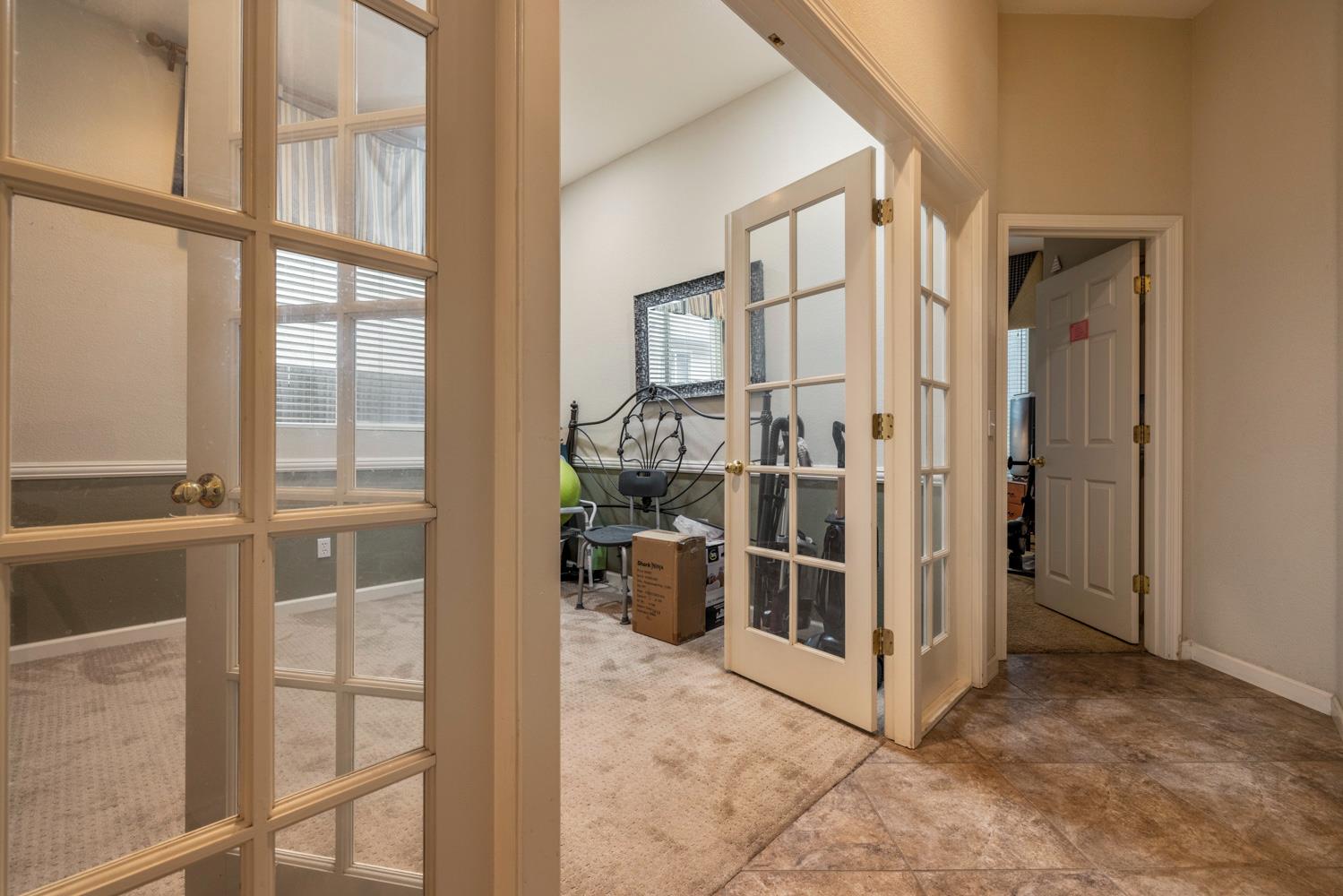 2859 Tulare Ct, Livingston, CA 95334