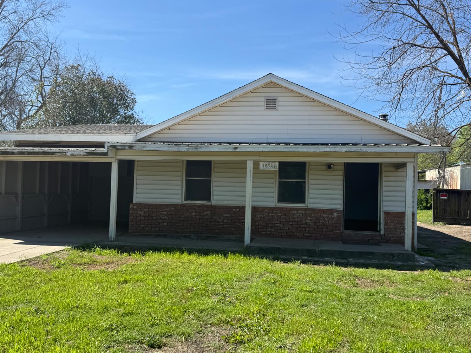 16641 Colony St, Dos Palos, CA 93620