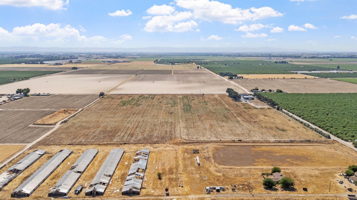 4108 4498 Weir Ave, Livingston, CA 95334