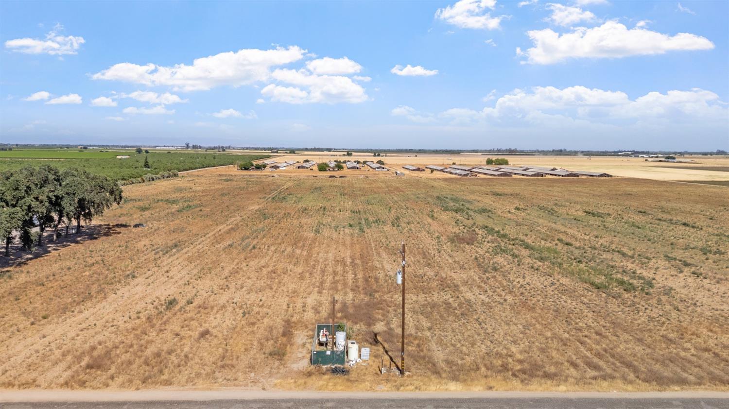 4108 4498 Weir Ave, Livingston, CA 95334