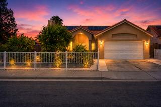 1700 San Simeone Way, Los Banos, CA 93635
